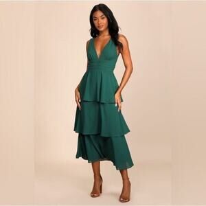 Lulus Celebration Time Emerald Green Sleeveless Tiered Midi‎ Dress Size XS